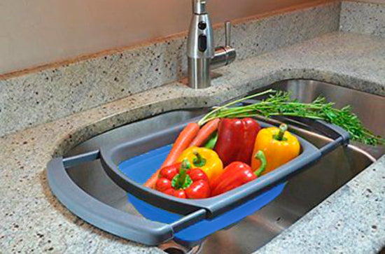 COLLAPSIBLE OVER THE SINK STRAINER